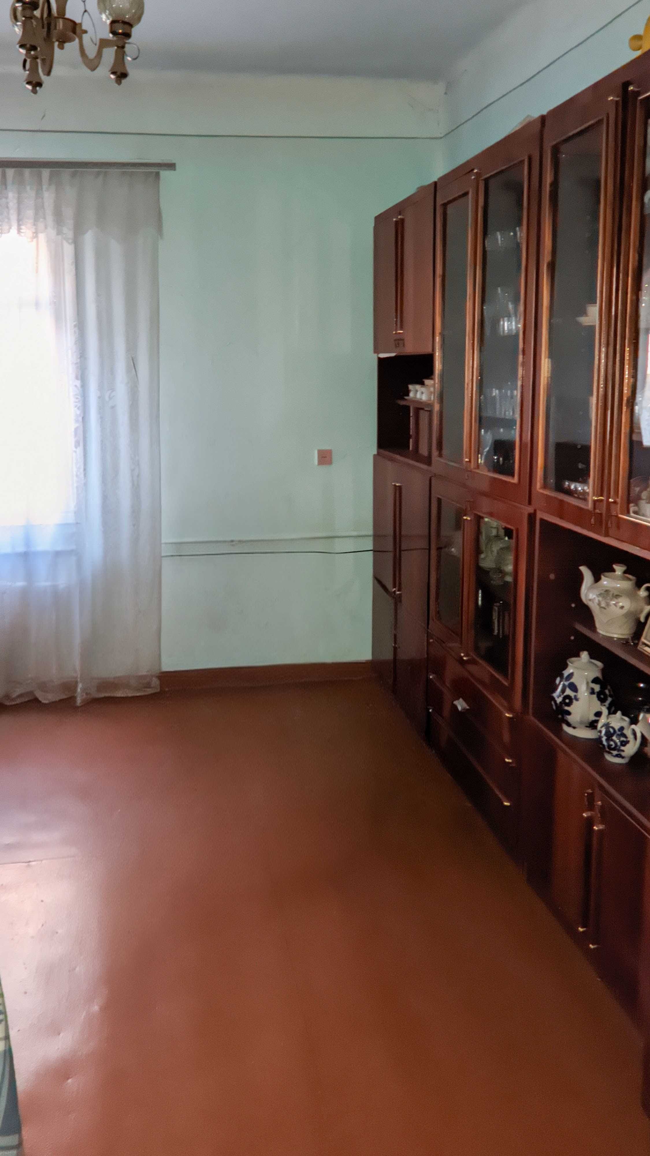 Частина будинку в центрі, Рівне