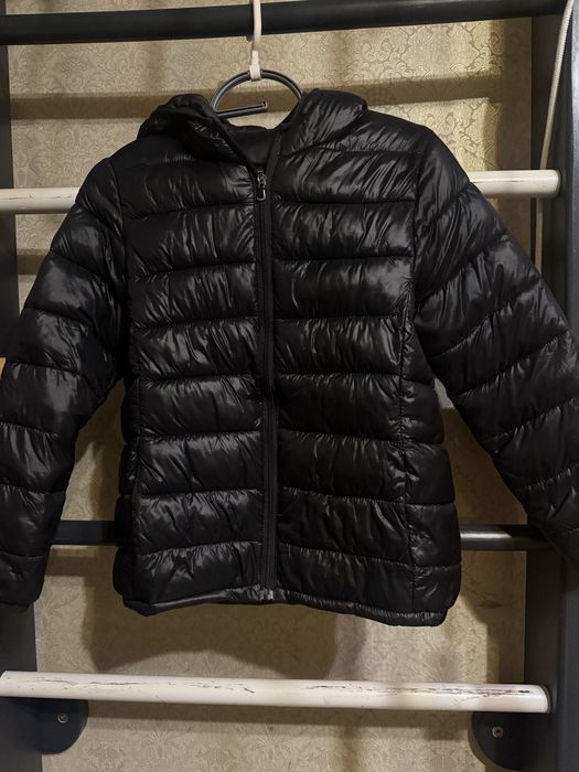 Куртка демі 146р