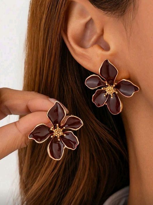 Piękne burgundowe kolczyki kwiaty