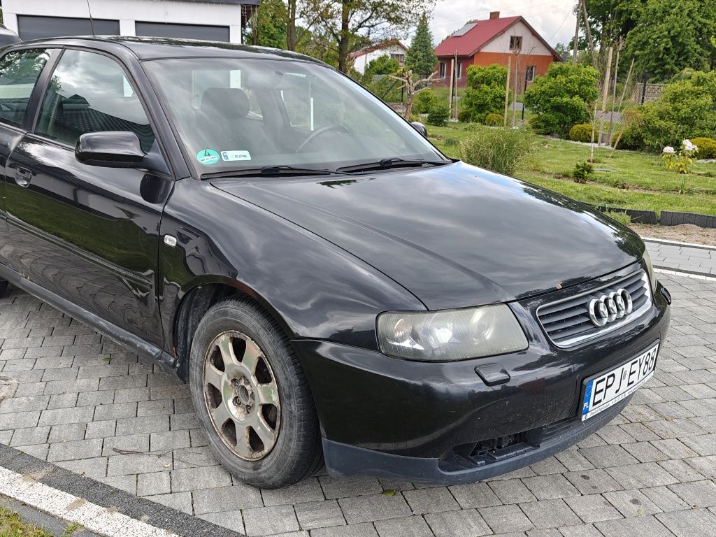 Audi A3   1.6 102 KM  z LPG
