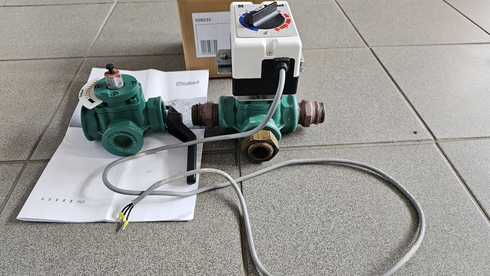 Vaillant zawór mieszający 3-drogowy 1 z siłownikiem