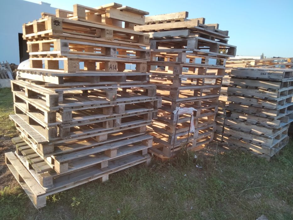 Palety o różnych wymiarach