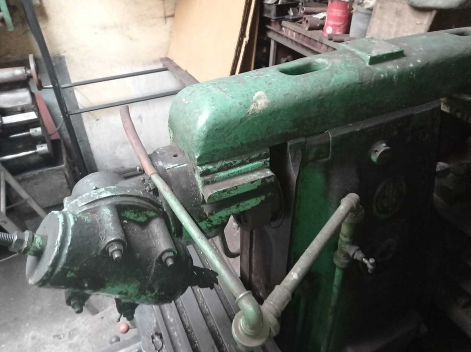 Frezarka uniwersalna HCP Typ Fu 1