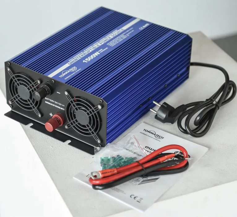 Продам Инвертор зарядное акумулятор комплектом