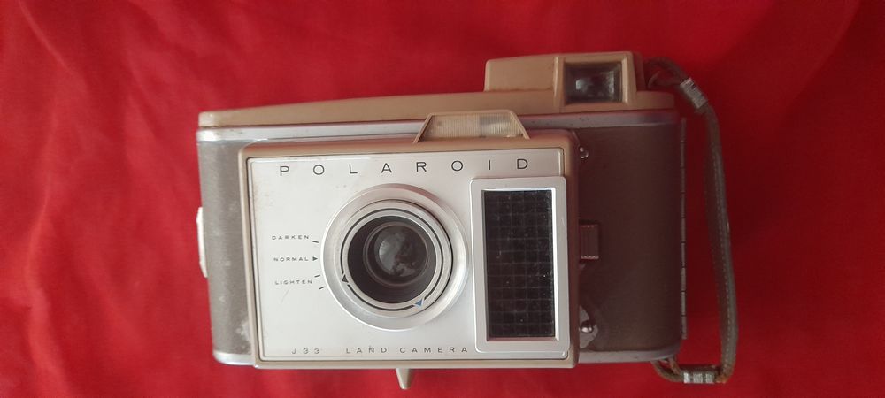 Câmera instantânea Polaroid J33