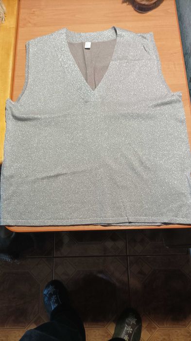 Жилетка жіноча з люрексом