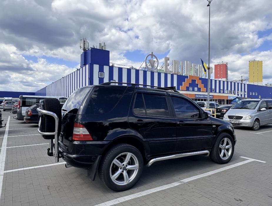 Mercedes-Benz ML 320 3,2 газ/бен
