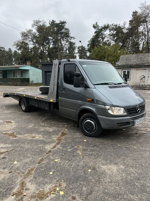 Послуги евакуатора Mersedes Золотоноша, Черкаси та по всій Украіні !