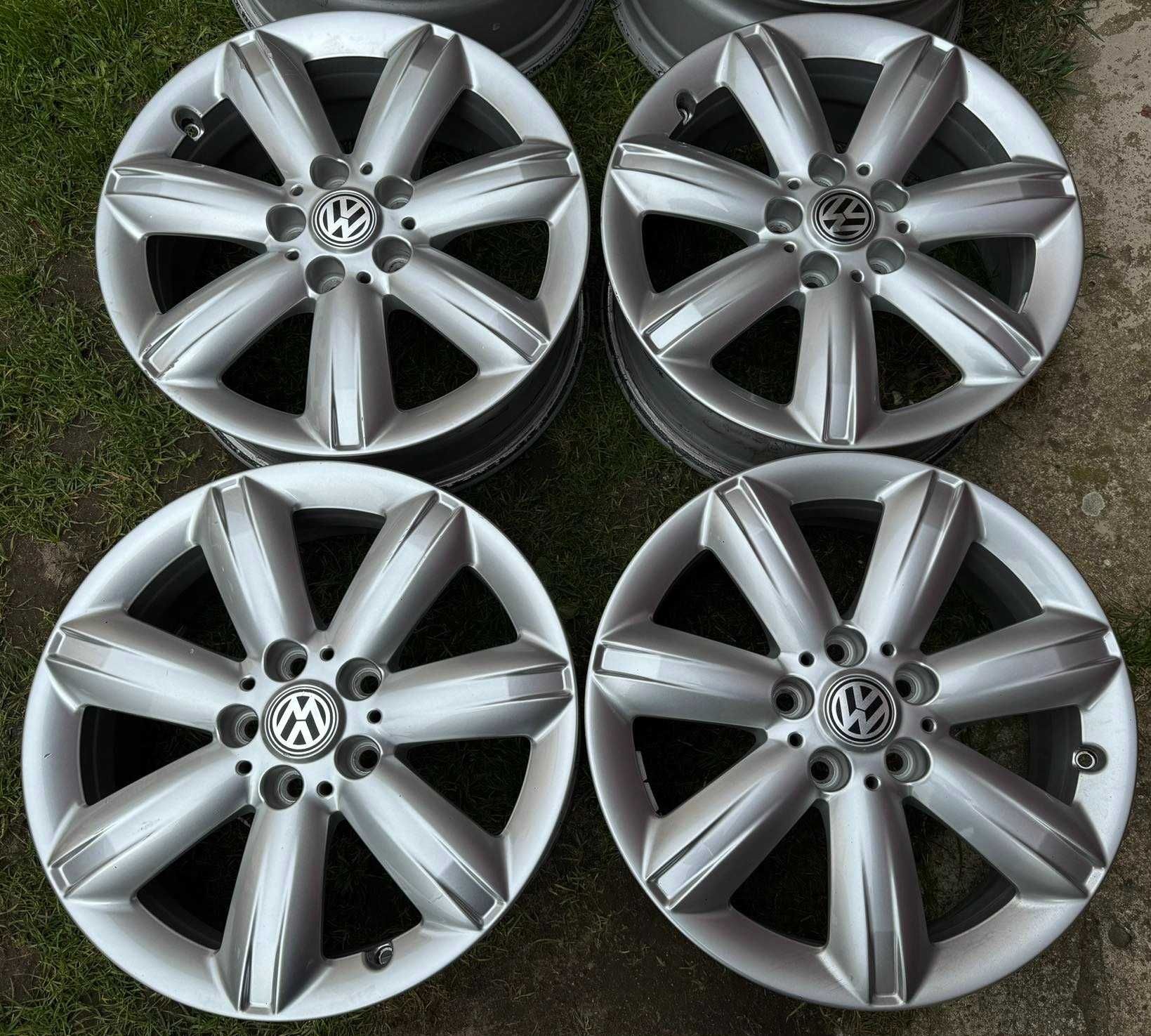 Alufelgi 5x112 r17 VW Touran Tiguan Passat B6 B7 Golf Jetta Sharan 79#