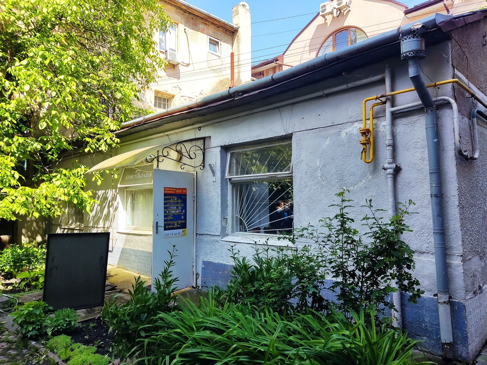 Гарна локація приміщення вільного призначення в оренду