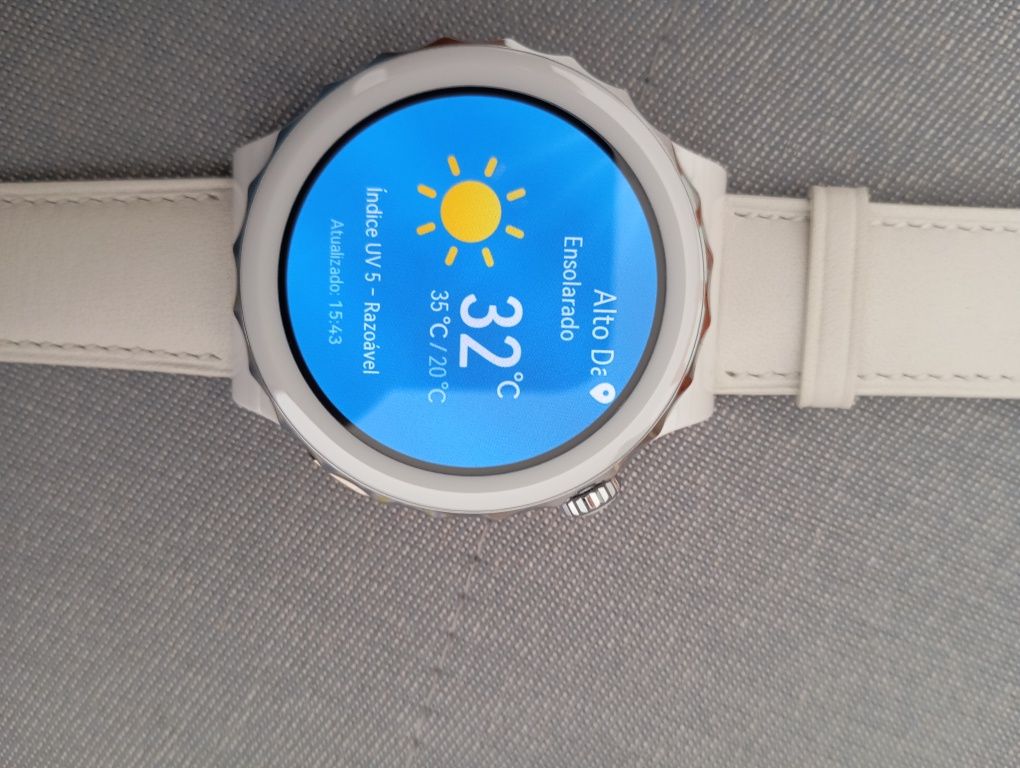 Huawei Watch GT 3 Pro cerâmic