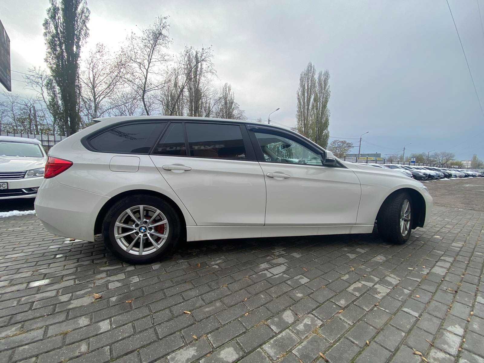 BMW 318D 2015 року 2,0 л./дизель