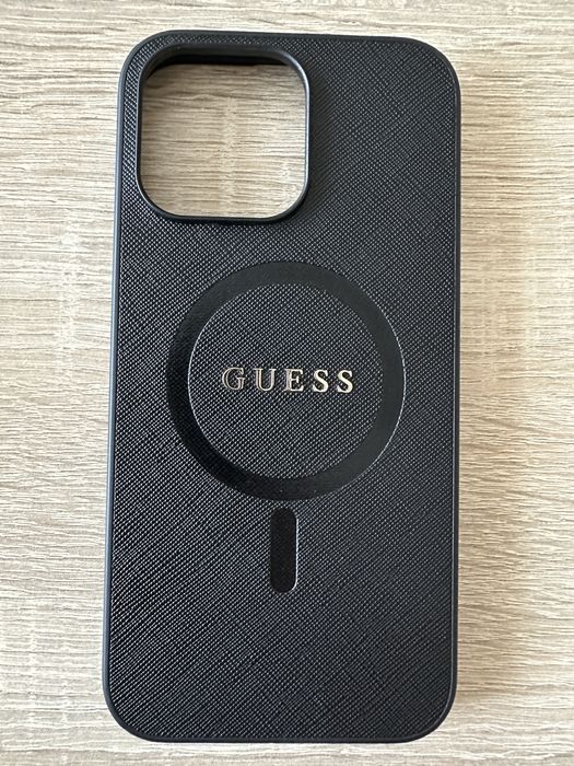Etui case do iPhone 14pro max Guess