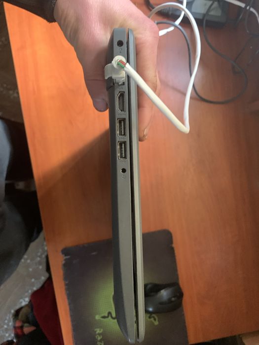 Ноутбук HP250 G7