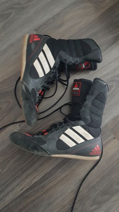 Adidas nr .40 tanio
