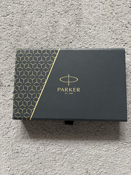 Zestaw prezentowy Parker pióro + długopis