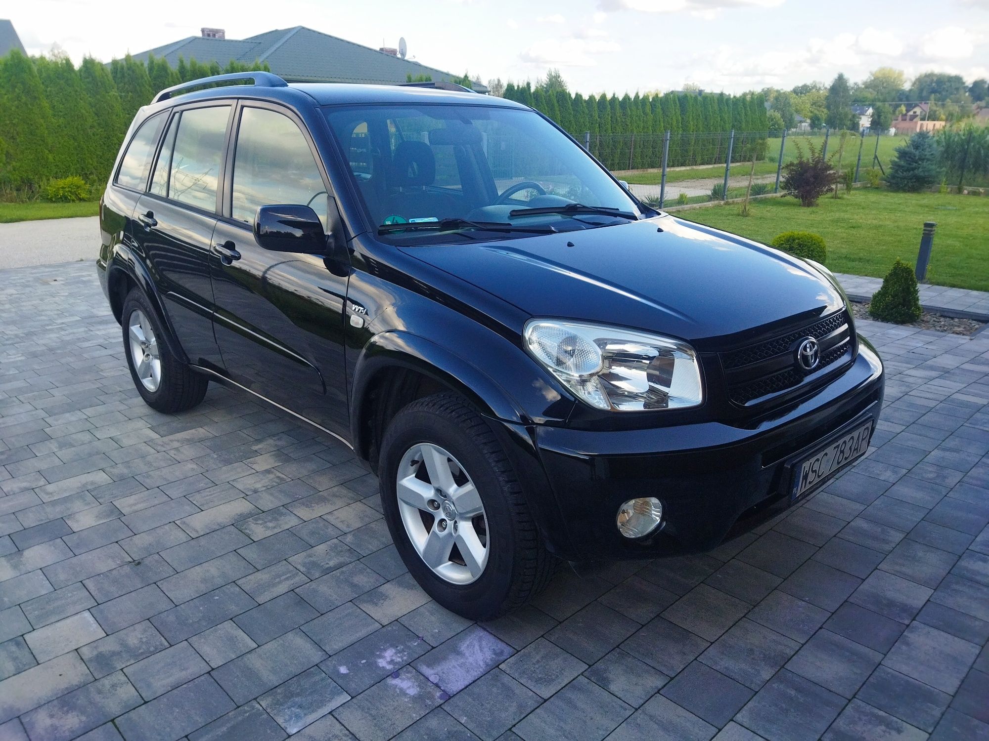 Toyota RAV4 2.0 benzyna właściciel 5 lat