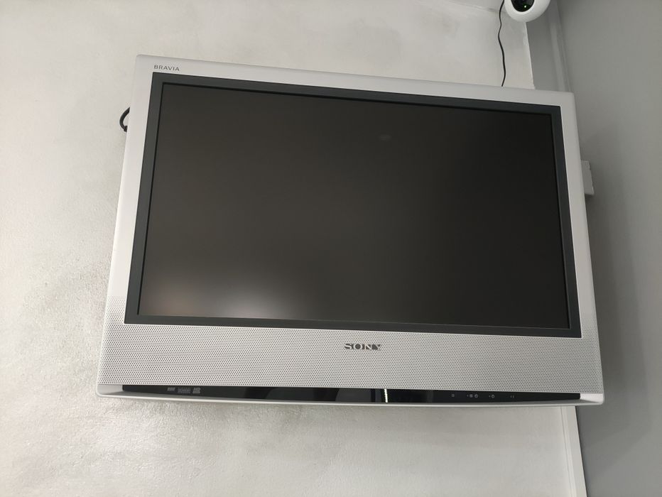 Televisão Sony cinzenta