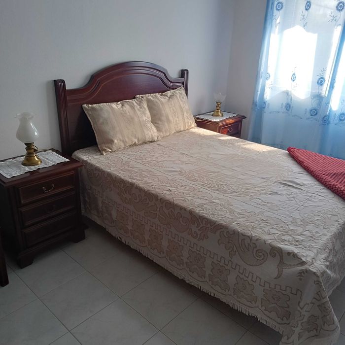 Alugo Quarto  a casal em Gândara dos Olivais- Marrazes
