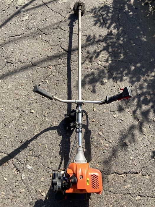 Мотокоса (тример) Husqvarna 557r.