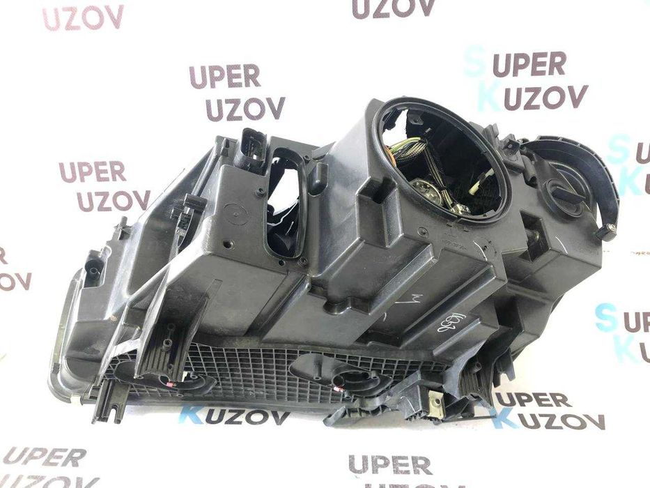 Фара правая BMW X5 Xenon 2014 2015 2016 2017 2018 USA Оригинал Б/у