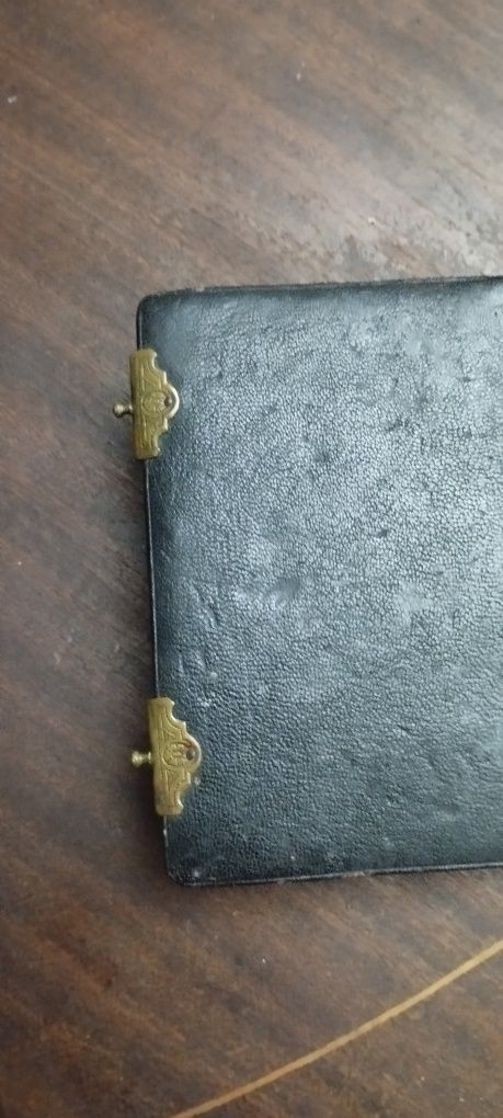 Pequeno Livro da Missa e da Confissão e Outras Devoções