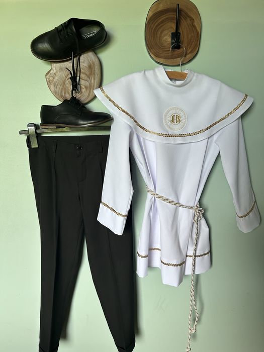 Alba na komunię dla chłopca  Długołęka