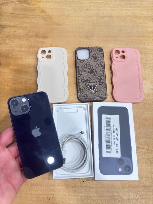 iPhone 13 mini, jak nowy, 128GB, midnight, etui, szkło ochronne.