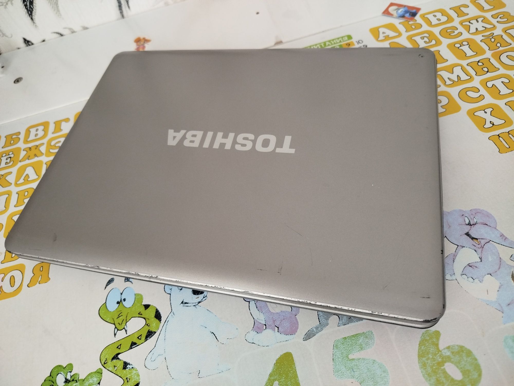 Ноутбук Toshiba U400 Проц.Core T5850двлхядернтй 2.16GHz