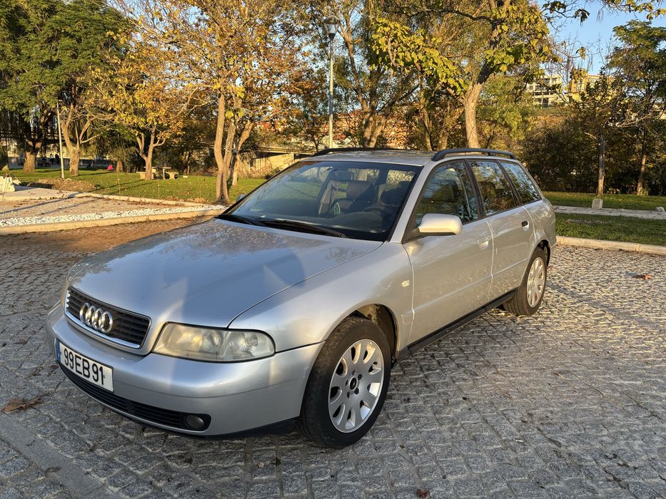 Audi A4 avant.