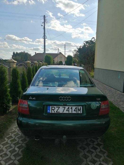 AUDI A4 B5 1.6 benzyna