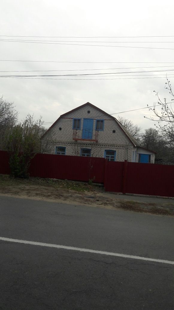 Продам будинок біля Києва