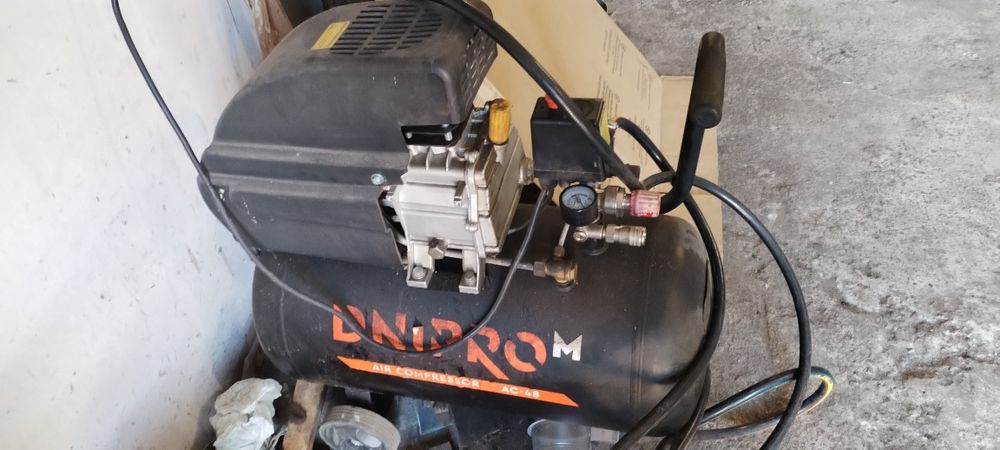 Компресор Дніпро-м