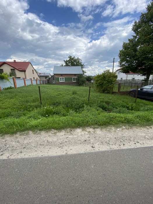 Ділянка 14 соток у Зубрі з будинком під реконструкцію