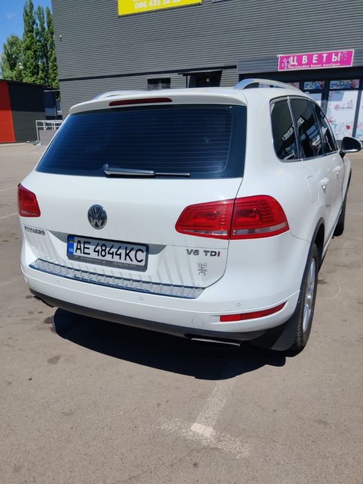 Volkswagen Touareg 2013 року