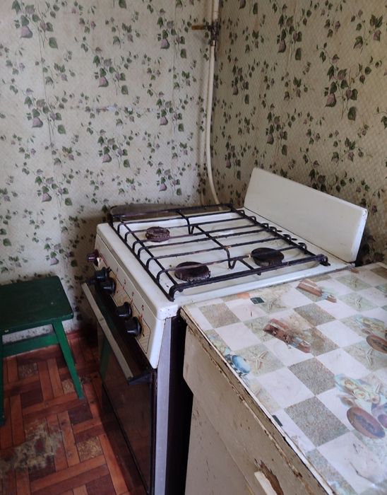 Продам будинок в районі Кут.