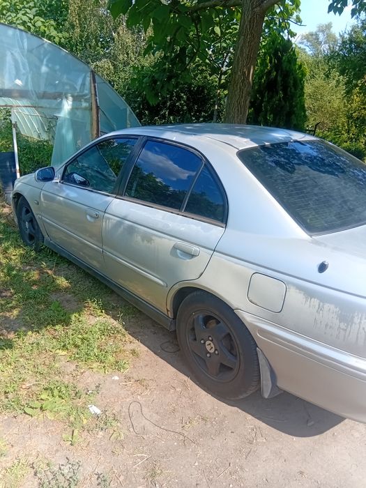 Хонда аккорд 6 2.0 бензин 2000 год