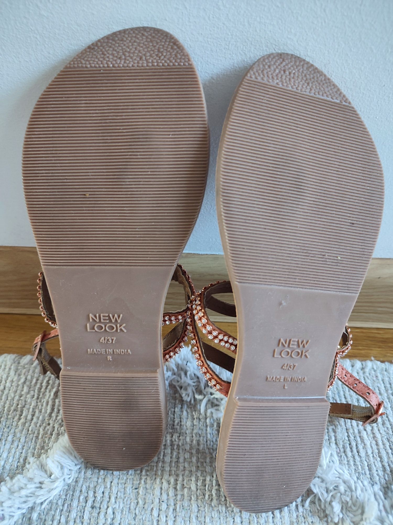 Sandały japonki New Look r 36/37 cyrkonie