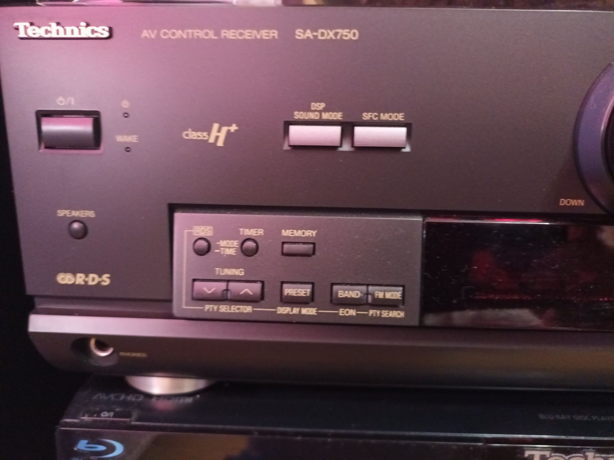 Amplituner technics