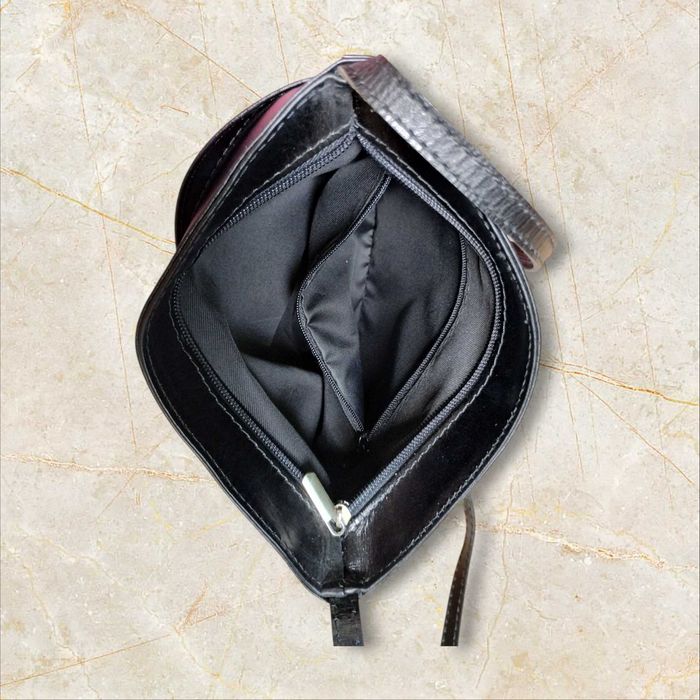 Жіноча шкіряна сумочка Італія