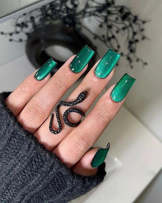 Маникюр/Педикюр/ Коррекция