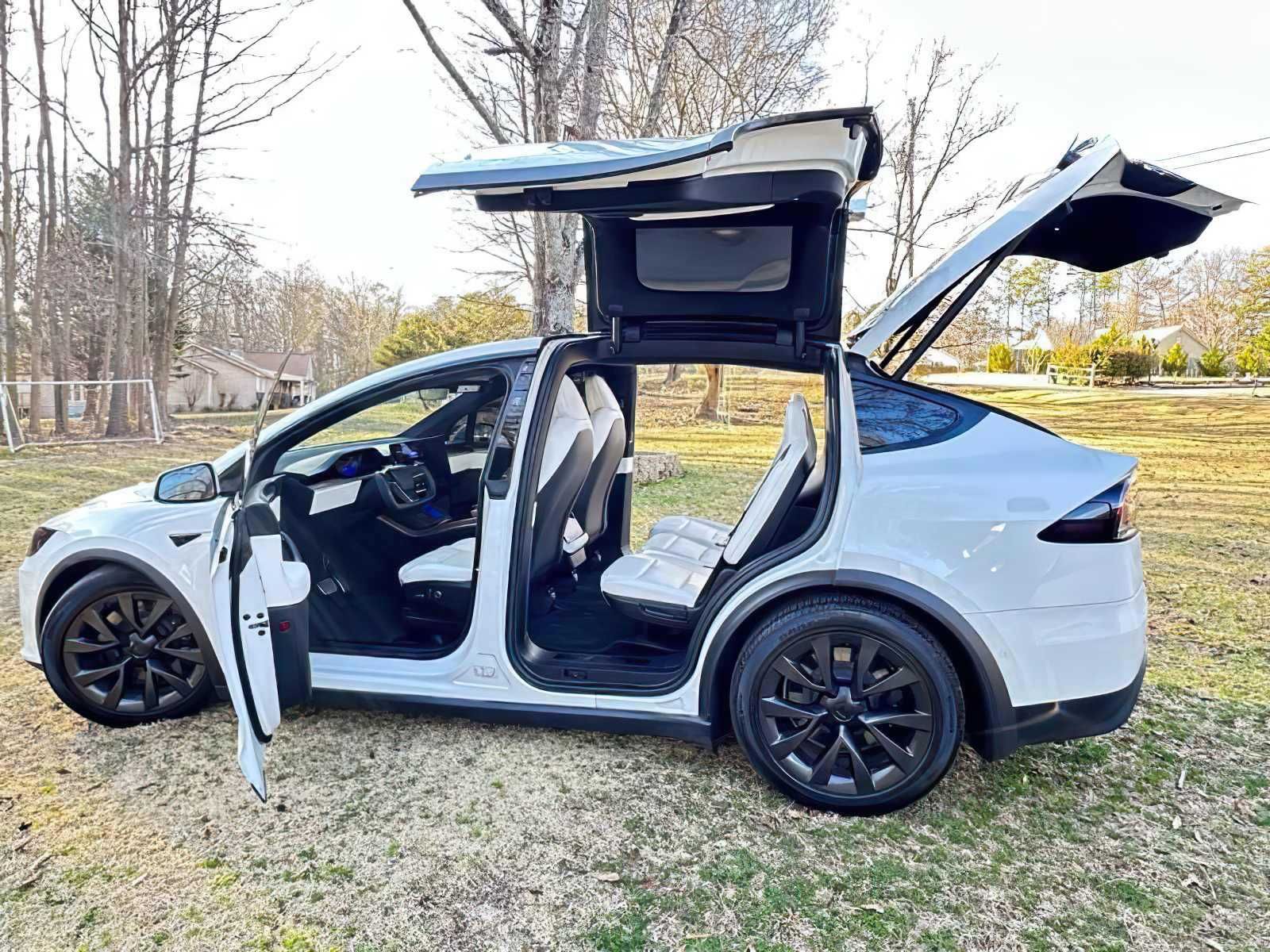 2022 Tesla Model X