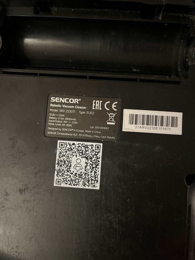 Robot sprzątający sencor SRV 223OTI z mopem