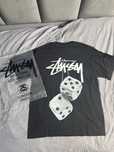 Czarna koszulka stussy z kostkami