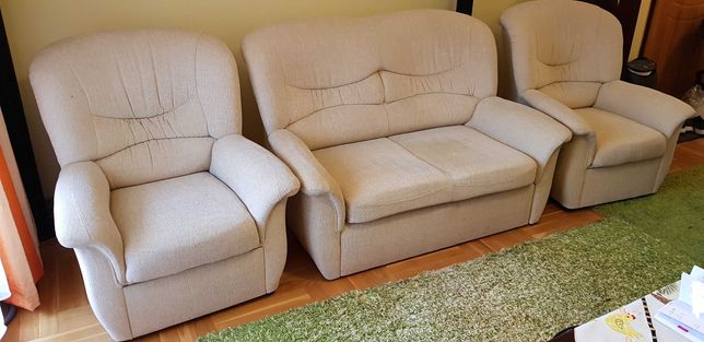 Zestaw wypoczynkowy: sofa + 2 fotele