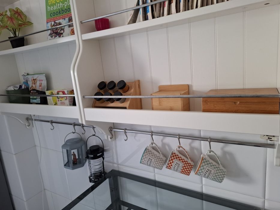Estante cozinha branco bege 80x100 praticamente nova