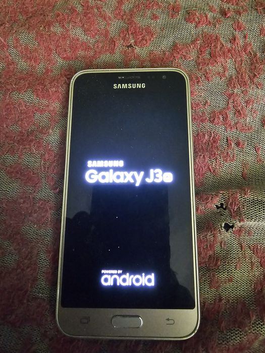 Samsung galaxy j3 .6