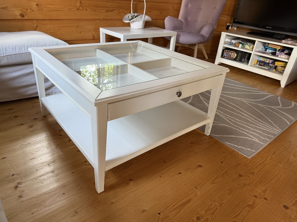 Stół HEMNES z IKEA (biały)