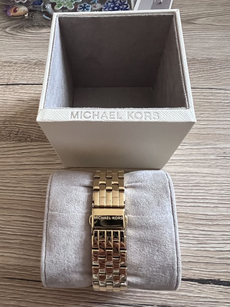 Złoty zegarek Michael Kors