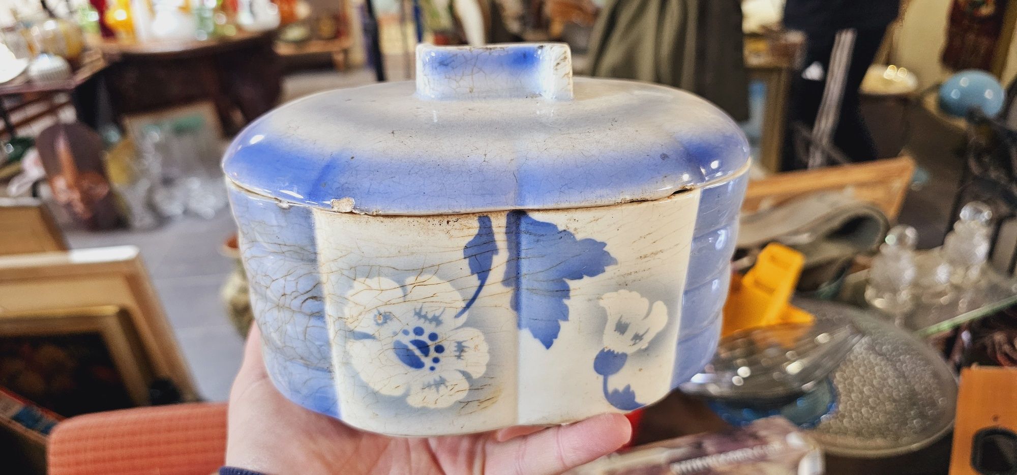 Stary, przedwojenny, ceramiczny pojemnik